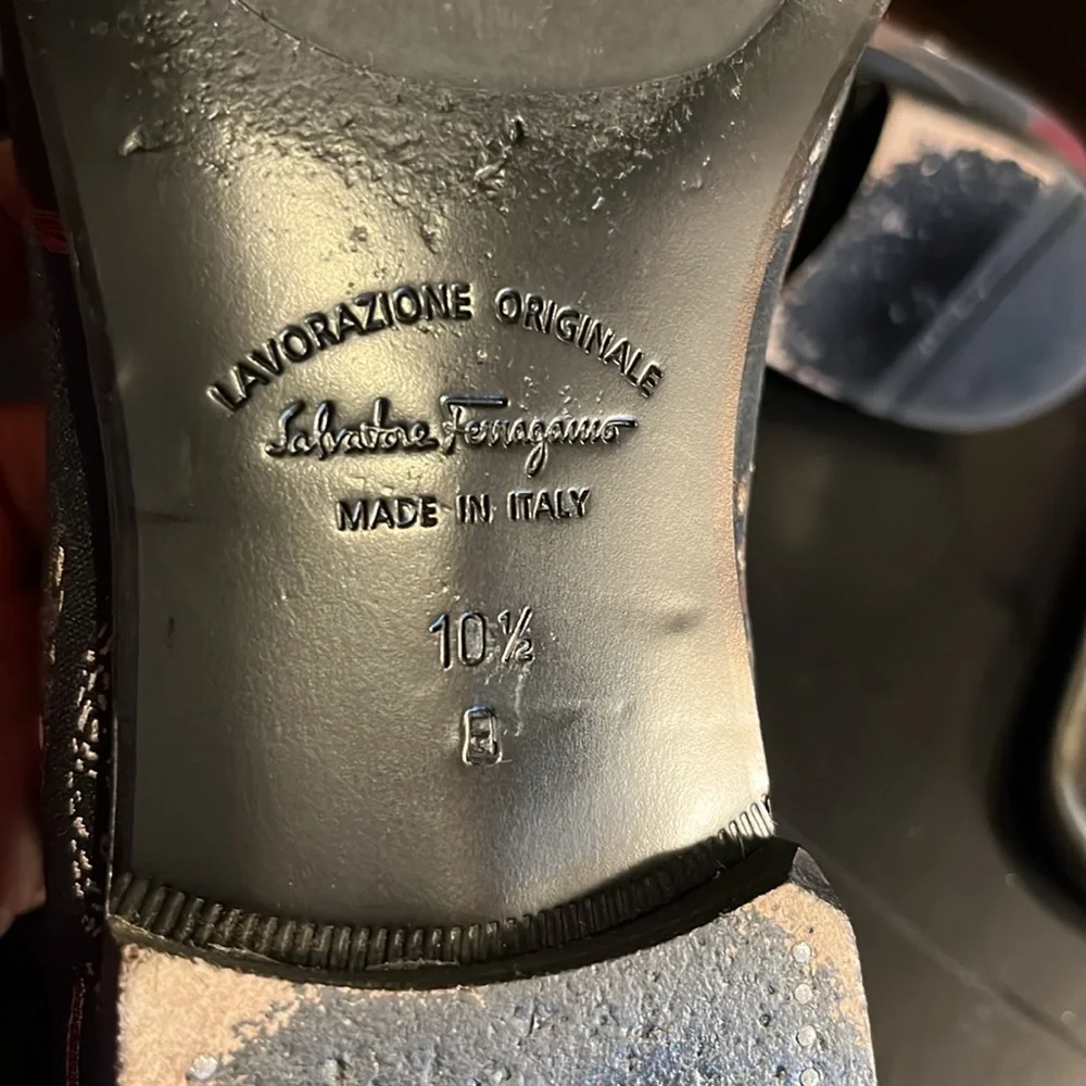 Salvatore Ferragamo dress shoes size 10.5 E - Picture 7 of 9